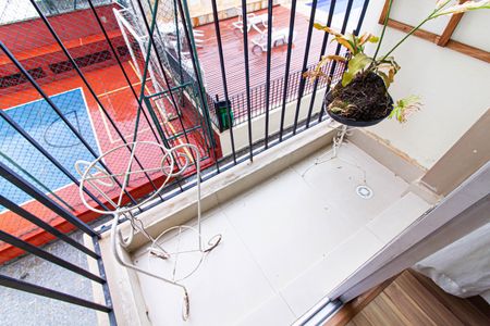 Apartamento à venda com 70m², 2 quartos e 1 vaga Apartamento à venda com 70m², 2 quartos e 1 vagaVaranda