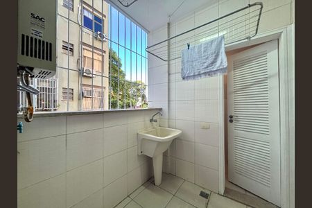 Apartamento à venda com 100m², 3 quartos e 2 vagas Apartamento à venda com 100m², 3 quartos e 2 vagasÁrea de serviço