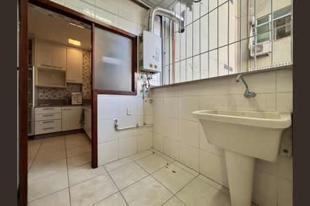 Apartamento à venda com 100m², 3 quartos e 2 vagas Apartamento à venda com 100m², 3 quartos e 2 vagasÁrea de serviço