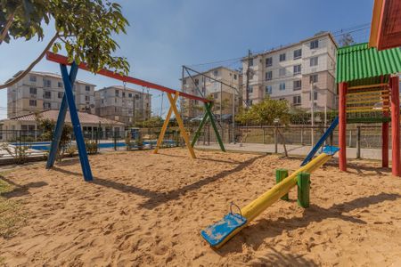 Apartamento à venda com 42m², 2 quartos e 1 vaga Apartamento à venda com 42m², 2 quartos e 1 vagaÁrea comum - Playground