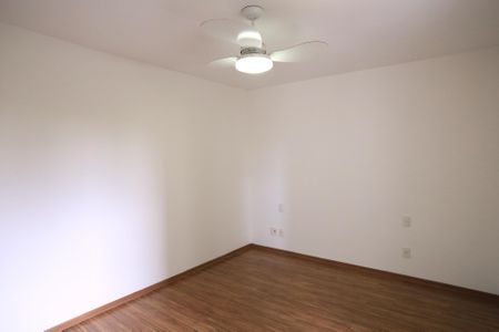 Apartamento para alugar com 197m², 4 quartos e 4 vagas Apartamento para alugar com 197m², 4 quartos e 4 vagasSuíte