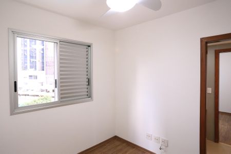 Apartamento para alugar com 197m², 4 quartos e 4 vagas Apartamento para alugar com 197m², 4 quartos e 4 vagasSemi-Suíte