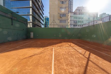 Apartamento para alugar com 197m², 4 quartos e 4 vagas Apartamento para alugar com 197m², 4 quartos e 4 vagasQuadra