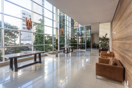 Apartamento para alugar com 197m², 4 quartos e 4 vagas Apartamento para alugar com 197m², 4 quartos e 4 vagasHall