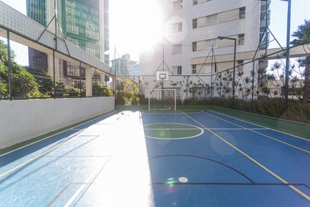 Apartamento para alugar com 197m², 4 quartos e 4 vagas Apartamento para alugar com 197m², 4 quartos e 4 vagasQuadra