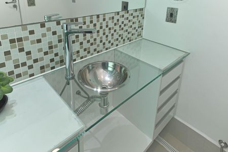 Apartamento à venda com 70m², 2 quartos e 1 vagaBanheiro da Suíte