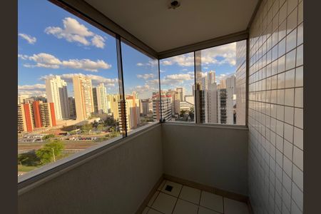 Apartamento para alugar com 73m², 3 quartos e 1 vagaVista