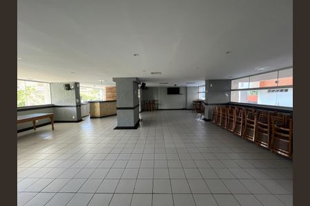 Apartamento para alugar com 73m², 3 quartos e 1 vagaÁrea comum