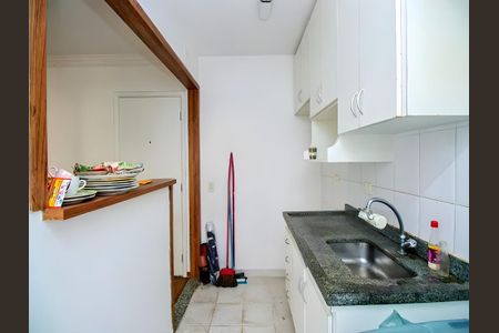 Cozinha de apartamento para alugar com 1 quarto, 77m² em Jardim das Acacias, São Paulo