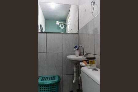 Casa à venda com 210m², 2 quartos e sem vaga Casa à venda com 210m², 2 quartos e sem vagaBanheiro