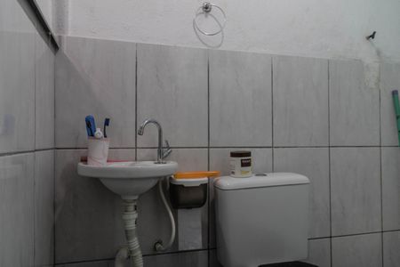 Casa à venda com 210m², 2 quartos e sem vaga Casa à venda com 210m², 2 quartos e sem vagaBanheiro