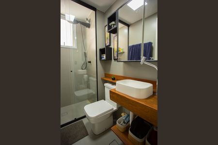 Apartamento à venda com 49m², 2 quartos e 1 vagaBANHEIRO