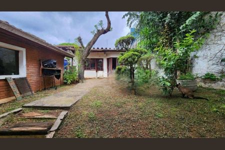 Casa à venda com 3 quartos, 200m² em Sumarezinho, São Paulo