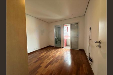 Apartamento à venda com 210m², 4 quartos e 4 vagas