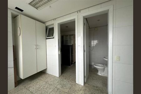 Apartamento à venda com 210m², 4 quartos e 4 vagas