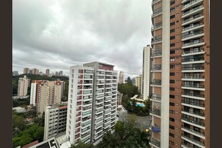 Apartamento à venda com 210m², 4 quartos e 4 vagas