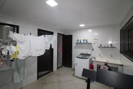 Casa à venda com 141m², 3 quartos e 2 vagasÁrea de Serviço