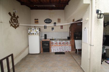 Casa à venda com 141m², 3 quartos e 2 vagasÁrea de Serviço 2