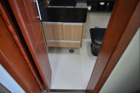 Casa à venda com 133m², 3 quartos e 2 vagasBanheiro da Suíte