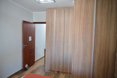 Casa à venda com 133m², 3 quartos e 2 vagasQuarto Suíte