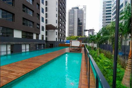 Apartamento à venda com 90m², 1 quarto e 1 vagaPiscina