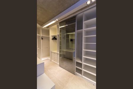 Apartamento à venda com 90m², 1 quarto e 1 vagaSuíte - Closet