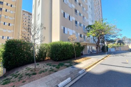 Apartamento à venda com 61m², 3 quartos e 1 vaga Apartamento à venda com 61m², 3 quartos e 1 vagaFachada do Bloco