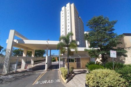 Apartamento à venda com 61m², 3 quartos e 1 vaga Apartamento à venda com 61m², 3 quartos e 1 vagaFachada e portaria