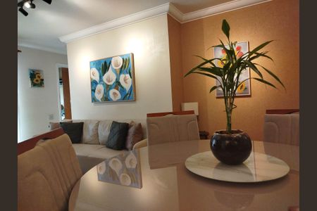 Apartamento à venda com 60m², 2 quartos e 1 vagaSala de jantar