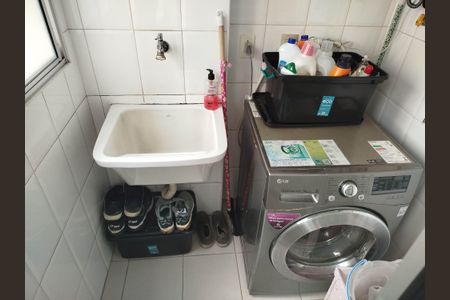 Apartamento à venda com 60m², 2 quartos e 1 vagaÁrea de Serviço