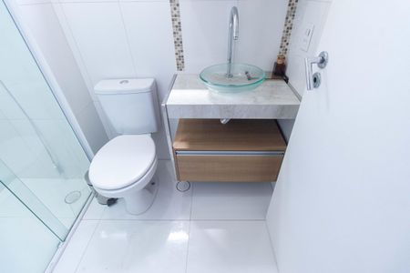 Apartamento à venda com 31m², 1 quarto e 1 vaga Apartamento à venda com 31m², 1 quarto e 1 vagaBanheiro da Suíte