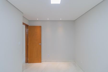 Apartamento à venda com 2 quartos, 96m² em Jaqueline, Belo Horizonte