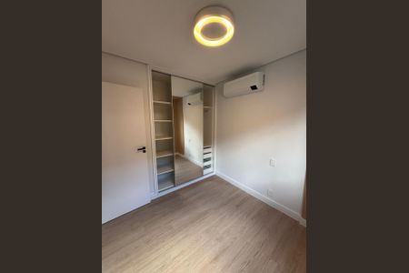 Casa de condomínio para alugar com 143m², 3 quartos e 2 vagasSuite 2