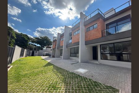 Casa de condomínio para alugar com 143m², 3 quartos e 2 vagasFachada