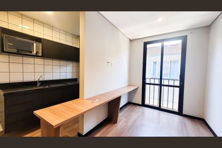 Sala de kitnet/studio para alugar com 1 quarto, 32m² em Parque das Universidades, Campinas