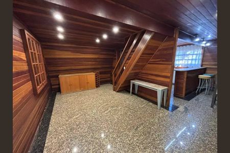 Sala de casa de condomínio para alugar com 2 quartos, 204m² em Trevo, Belo Horizonte