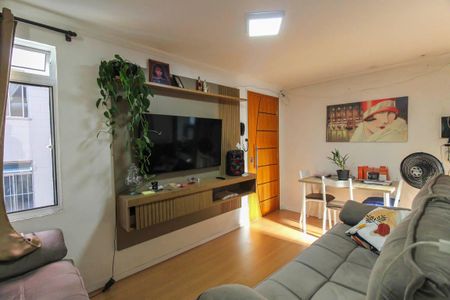 Apartamento à venda com 46m², 2 quartos e 1 vaga Apartamento à venda com 46m², 2 quartos e 1 vagaSala