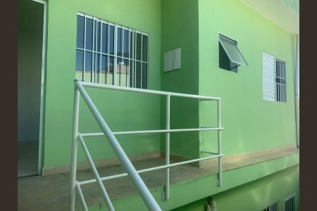 Entrada  de casa para alugar com 1 quarto, 32m² em Piraporinha, Diadema
