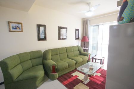 Sala de apartamento para alugar com 2 quartos, 74m² em Taquara, Rio de Janeiro