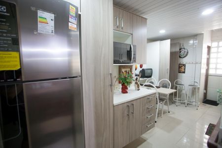 Apartamento à venda com 74m², 2 quartos e 1 vagaCozinha