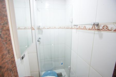 Apartamento à venda com 74m², 2 quartos e 1 vagaBanheiro de Serviço