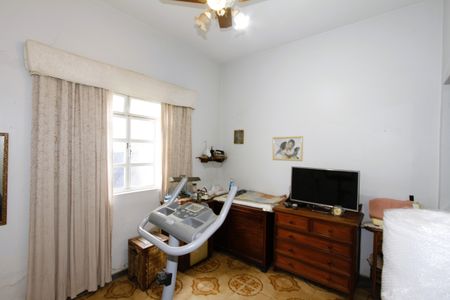 Casa à venda com 440m², 6 quartos e 3 vagasQuarto 3