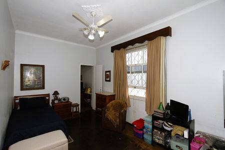 Casa à venda com 440m², 6 quartos e 3 vagasQuarto 2