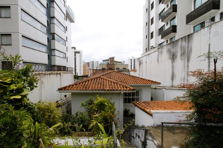 Casa à venda com 440m², 6 quartos e 3 vagasÁrea externa