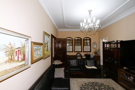 Casa à venda com 440m², 6 quartos e 3 vagasSala 2