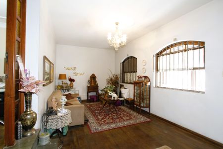 Casa à venda com 440m², 6 quartos e 3 vagasSala 1