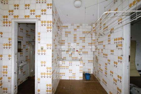 Casa à venda com 440m², 6 quartos e 3 vagasÁrea de Serviço