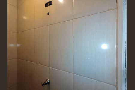 Apartamento para alugar com 60m², 2 quartos e sem vagaBanheiro de serviço