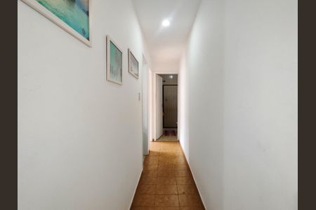 Corredor de apartamento para alugar com 2 quartos, 60m² em Benfica, Rio de Janeiro