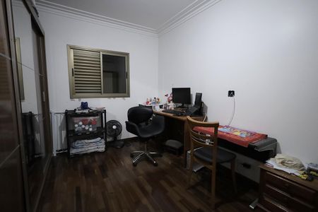 Apartamento à venda com 100m², 3 quartos e 6 vagasQuarto 1